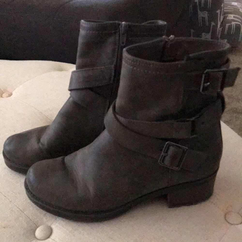 Women’s Boots